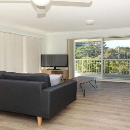 Paradise Grove Holiday Apartments โกลด์โคสต์ ภายนอก รูปภาพ
