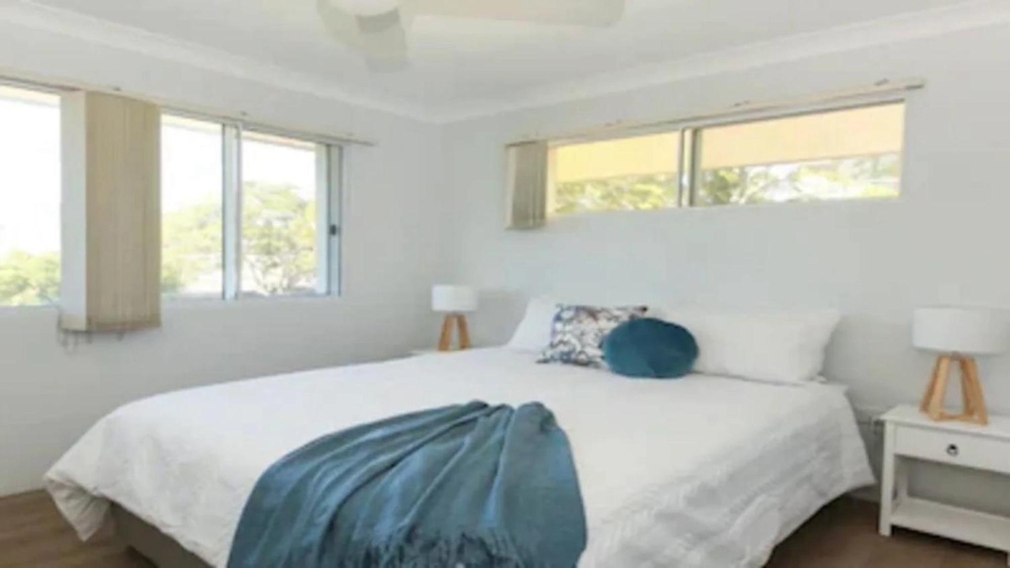 Paradise Grove Holiday Apartments โกลด์โคสต์ ภายนอก รูปภาพ