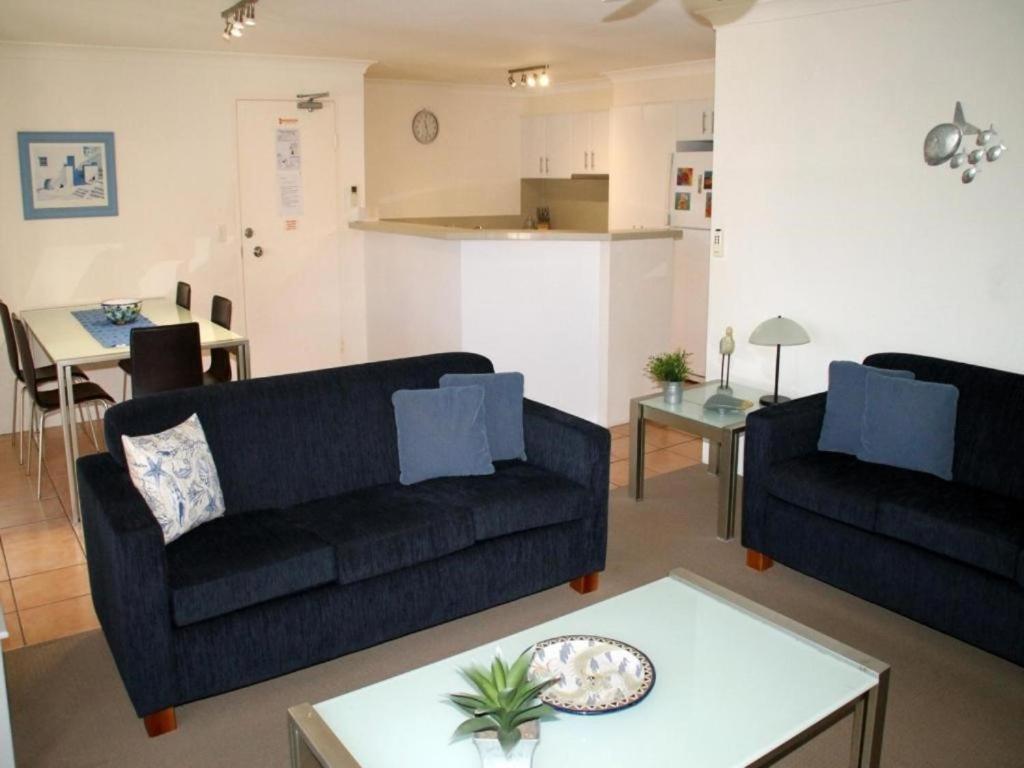 Paradise Grove Holiday Apartments โกลด์โคสต์ ภายนอก รูปภาพ